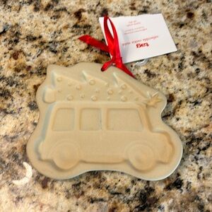 Tag Car Heirloom Stoneware Cookie Mold Stamp: Car w/ Christmas Tree NWT 2019